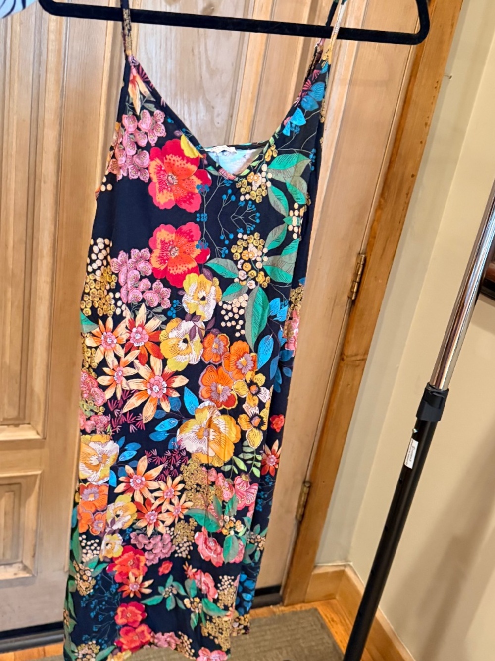 JOHNNY WAS - FLORAL SLIP DRESS - SIZE M- FLORAL